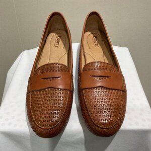 BORN Malena Penny Loafer 'Driving Moccasins' style leather Women's Shoes Sz 9.5